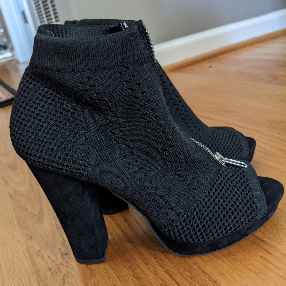 Report ankle boots